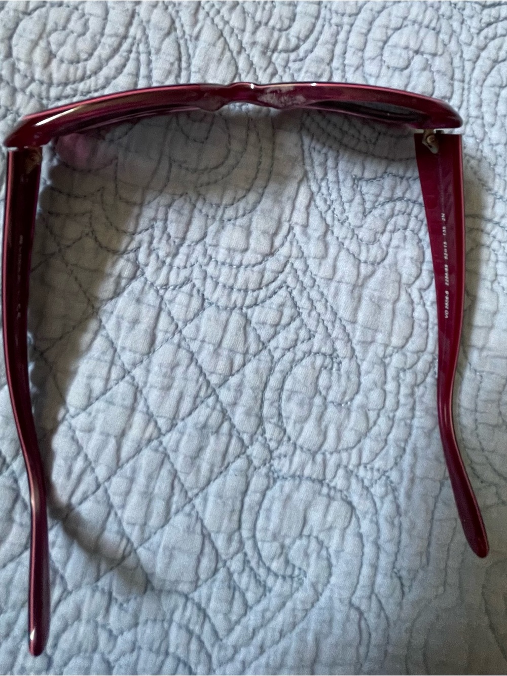 Vogue eyeglass FRAMES & clamshell case - Picture 6 of 15